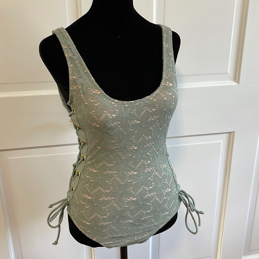 Gorgeous Swimsuit ! Size S
